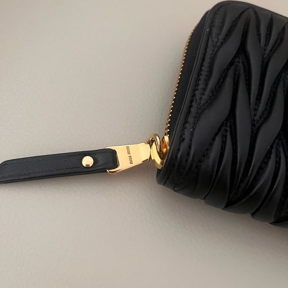 COPY - NWT Authorities Rare Miu Miu Black Quilted Leather Zipped Wallet with Cr… - Picture 5 of 10